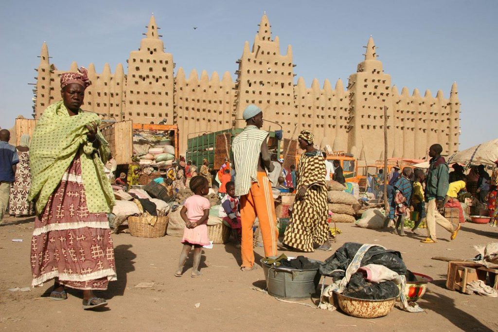 Gambiya Yurtdışı Kargo Gönderimi - Evrak | Koli | Numune